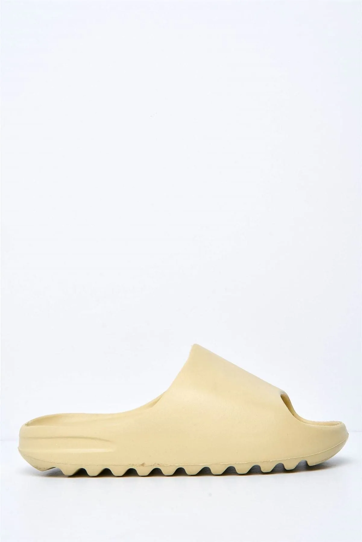 Aneeta Rubber Slider in Beige