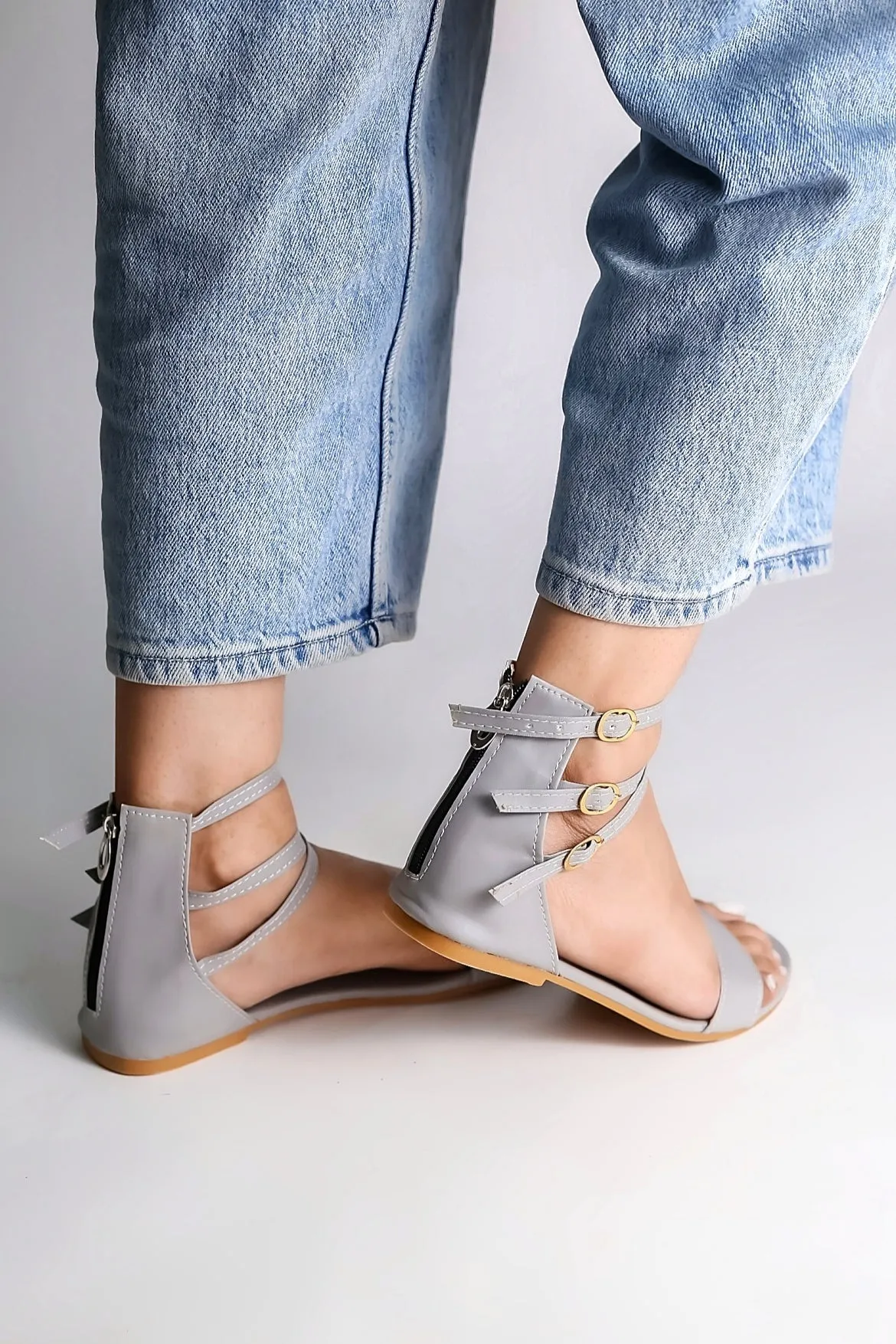 Brauch Women's Grey High Multi Strap Sandal