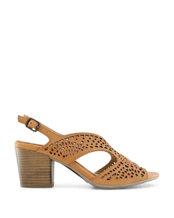 BUENO ZOOT MID HEELS