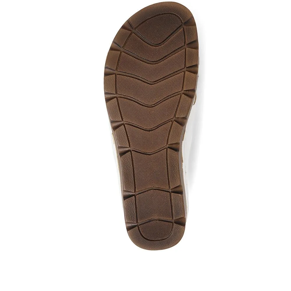 Crossover Mule Sandals - SERAY33007 / 320 090