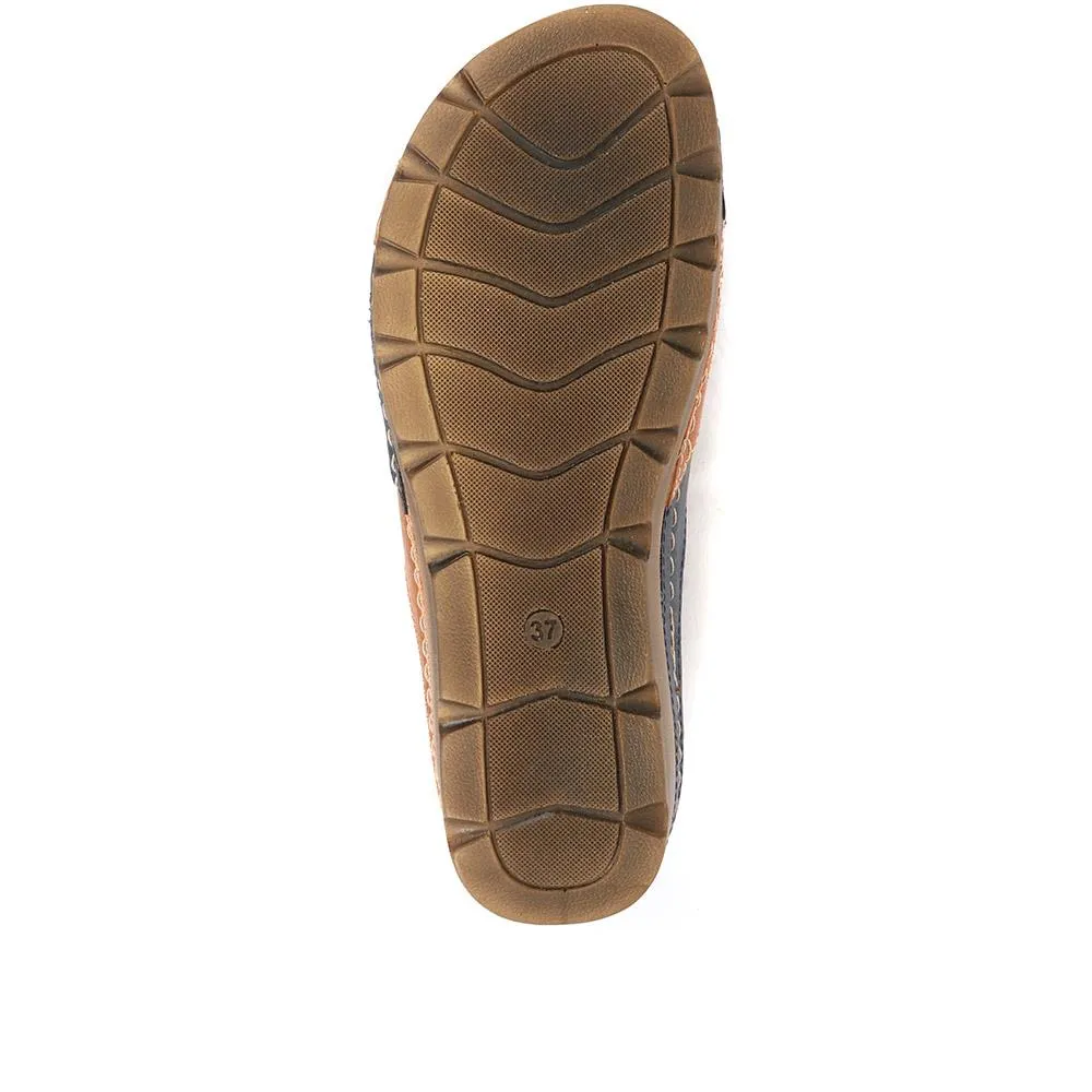Crossover Mule Sandals - SERAY33007 / 320 090