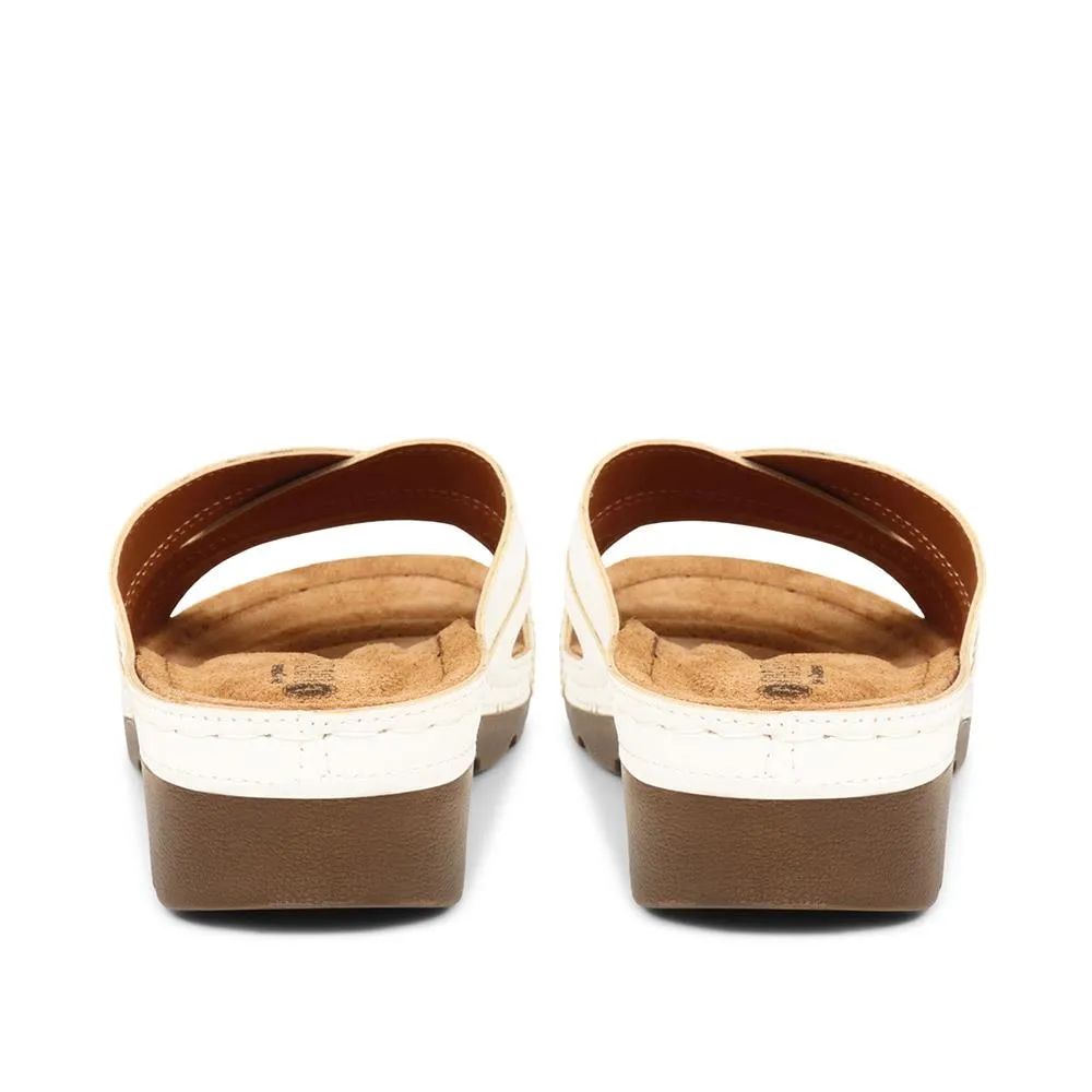 Crossover Mule Sandals - SERAY33007 / 320 090