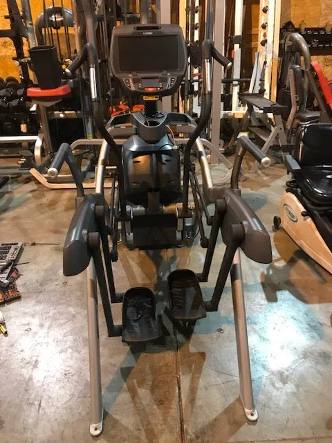 Cybex 770AT Arc Trainer