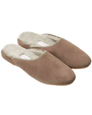 Douglass Sheepskin Slipper in Beige