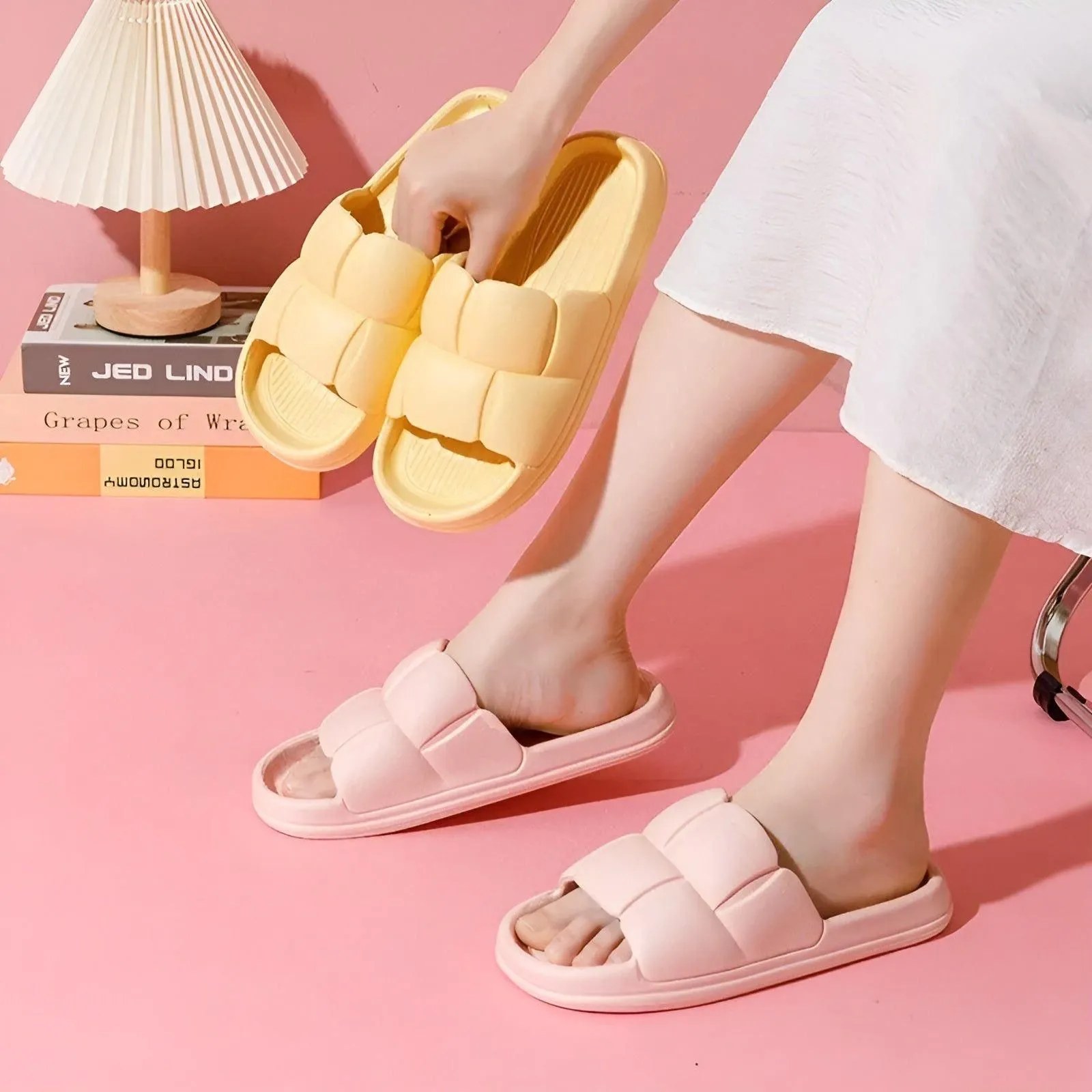 ErgoGrip Slipper - Ultra Weiche Ergonomische EVA Hausschuhe für den Sommertrend 2024