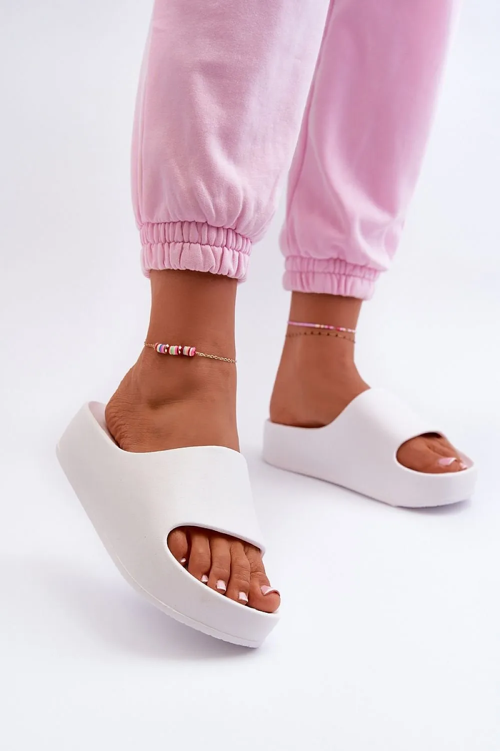 Flip-flops model 198287 Step in style