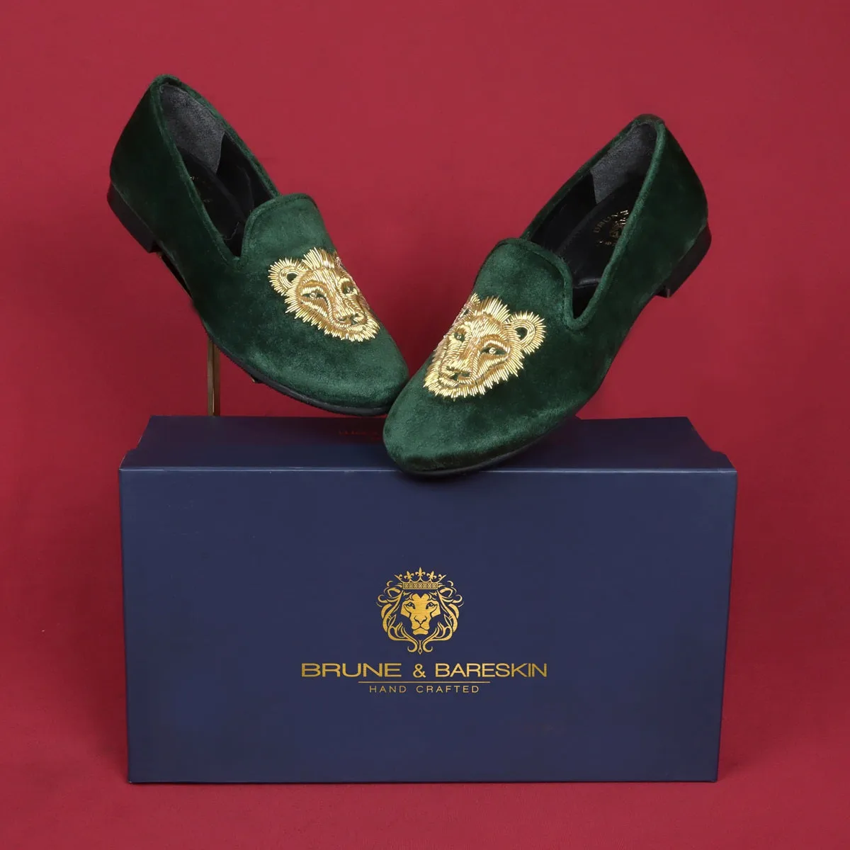 Golden Sleek Lion Zardosi Green Velvet Slip-Ons