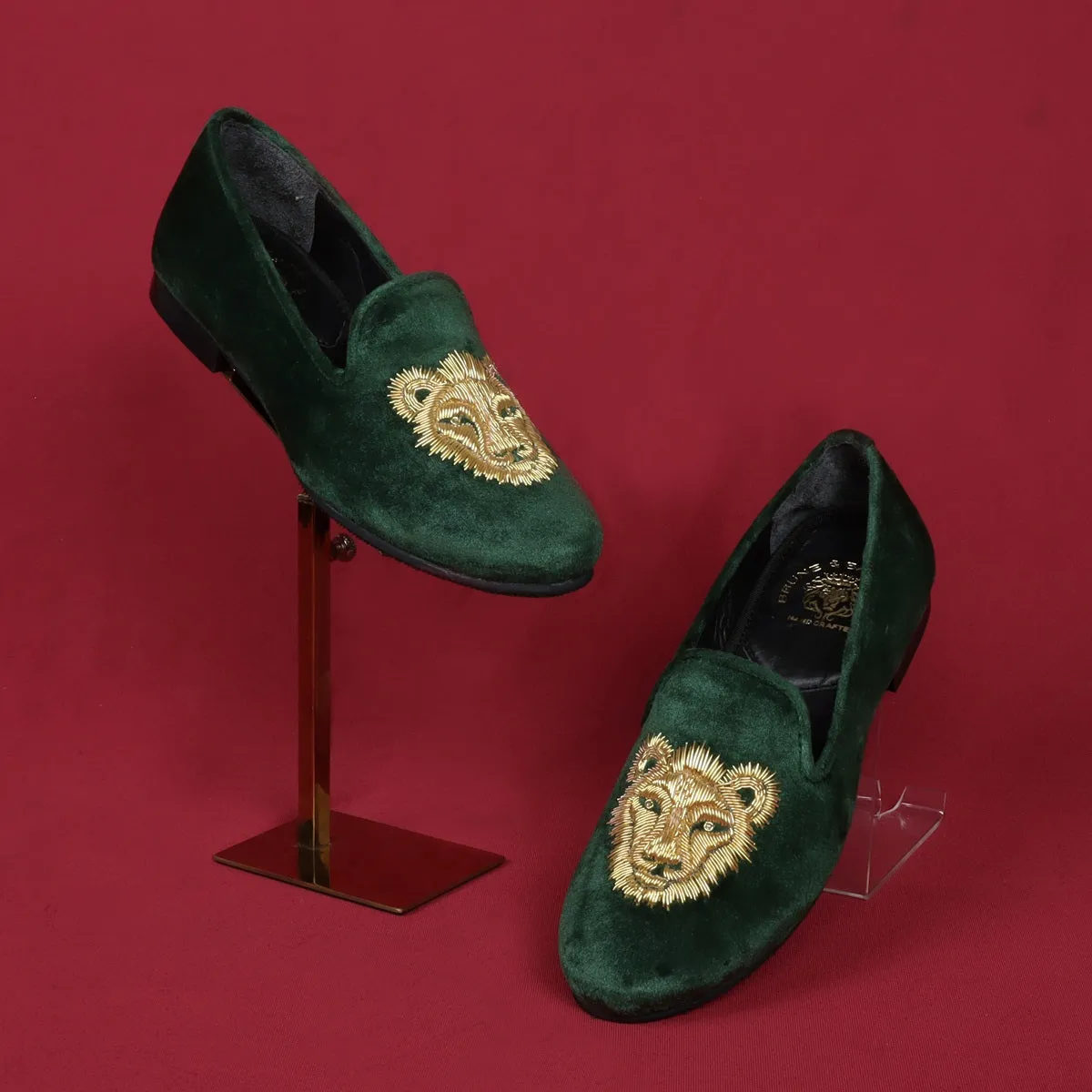Golden Sleek Lion Zardosi Green Velvet Slip-Ons