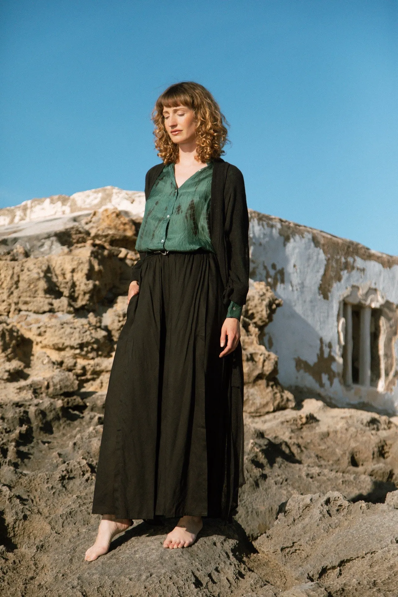 HEWA RAW SILK GAUZE KIMONO BLACK