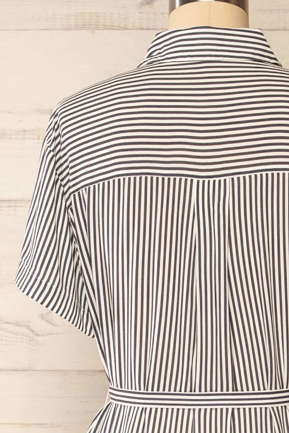 Latresne Black Stripes | Buttoned Midi Shirt Dress