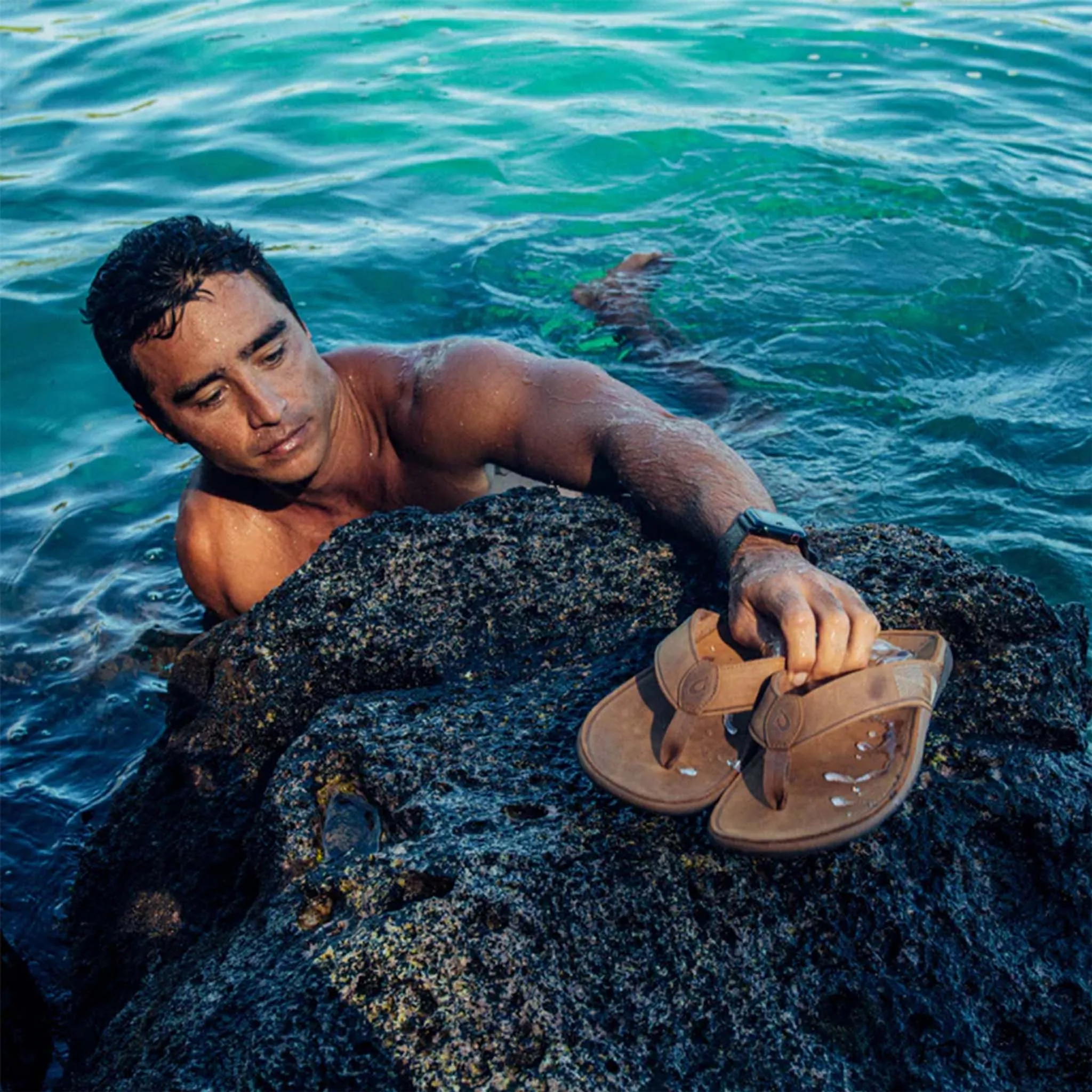Men's Tuahine Sandals in Toffee
