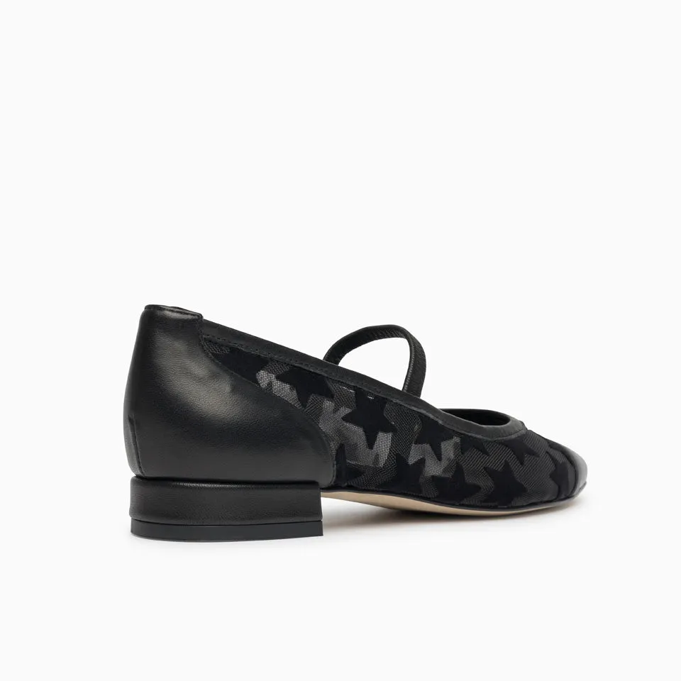 Rita Mesh Flat