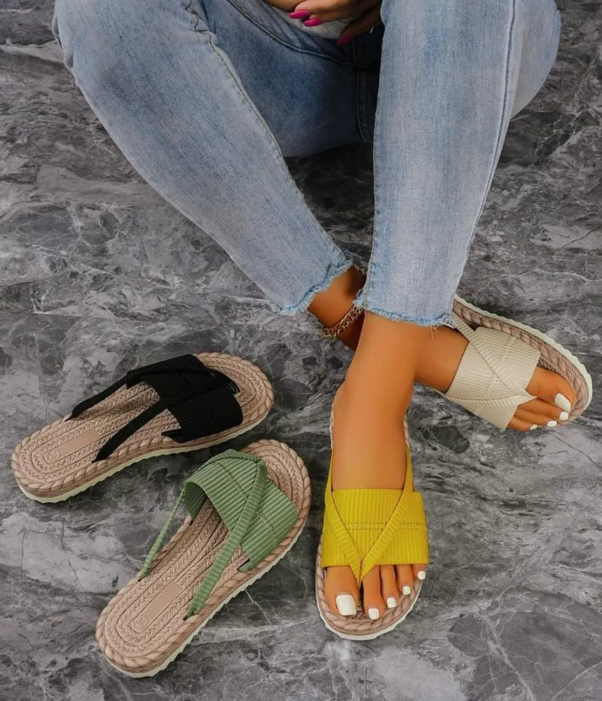 Rungion Women's Summer Beach Flip Flops Straw Woven Sandals Lightweight Outdoor Walking Flat Slide Shoes Non-Slip Slippers