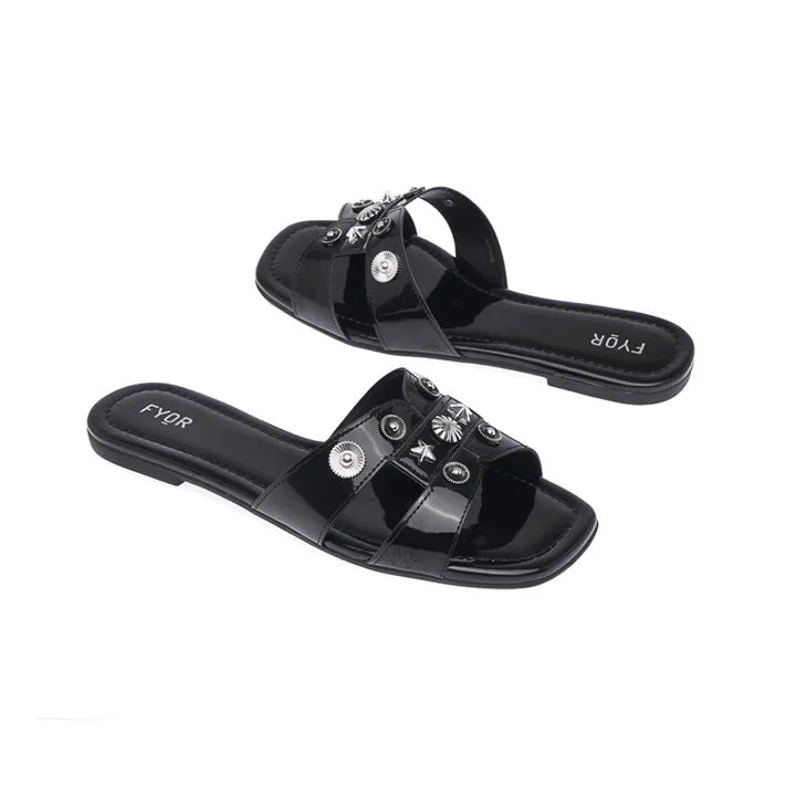 Studded Flat Sandal BDV 098