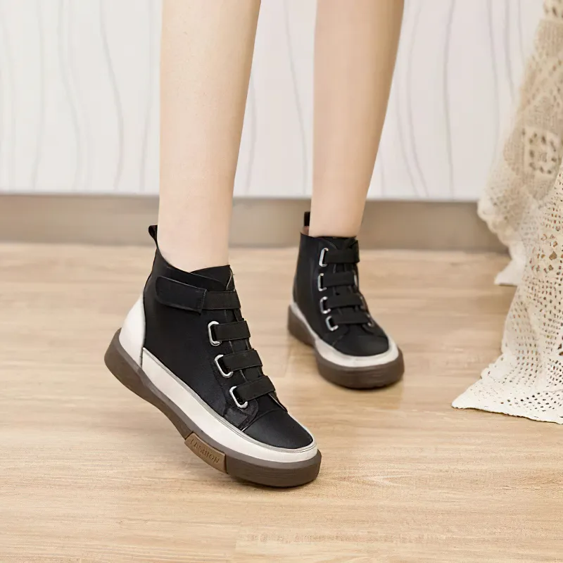 Women's Genuine Leather Sneakers / Trend Round Toe Flat Footwear